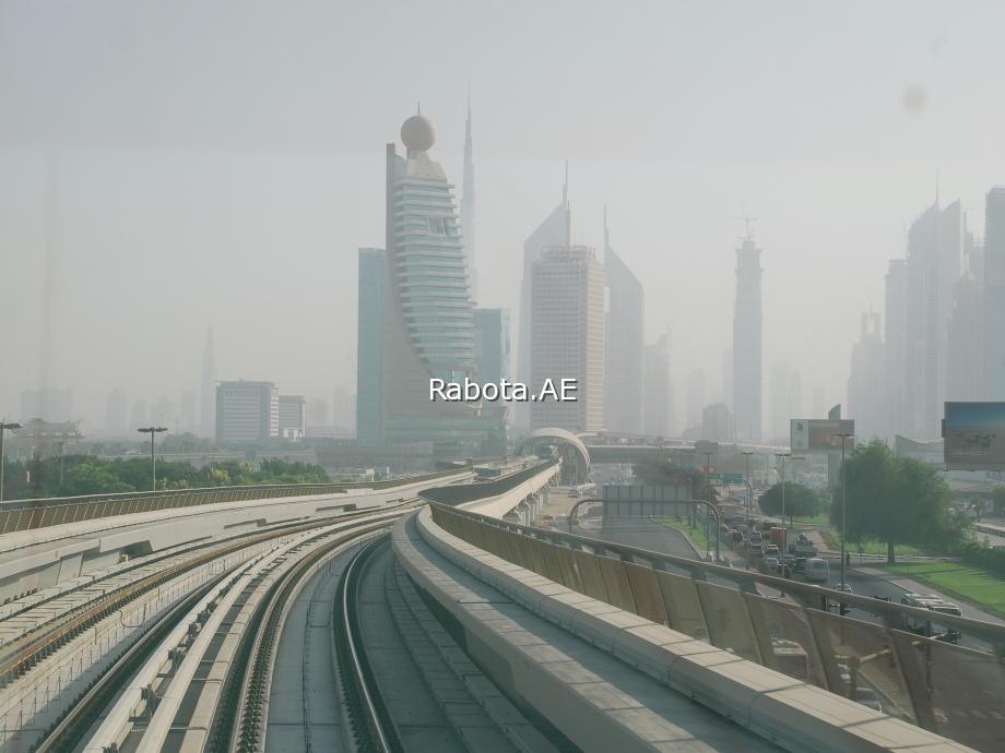 На работу в Дубае на метро На работу в Дубае на метро